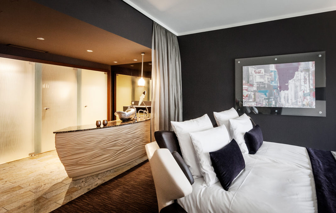 Raumaufteilung Hotelzimmer East Hamburg innenarchitektur hamburg formwaende