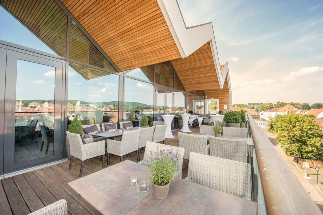 außengastronomie im hotel lippischer hof balkonmöbel einrichtung formwaende