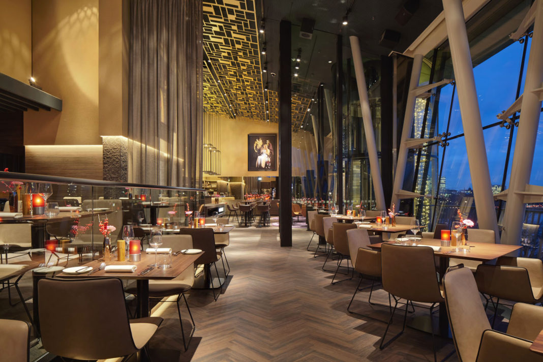 Einrichtung Restaurant Heritage im Meridien Hotel Hamburg Formwaende Interior Design